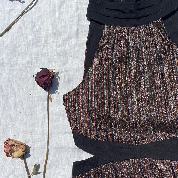 BCBGeneration Maxi Halter Dress. Size 4. - Picture 3 of 10